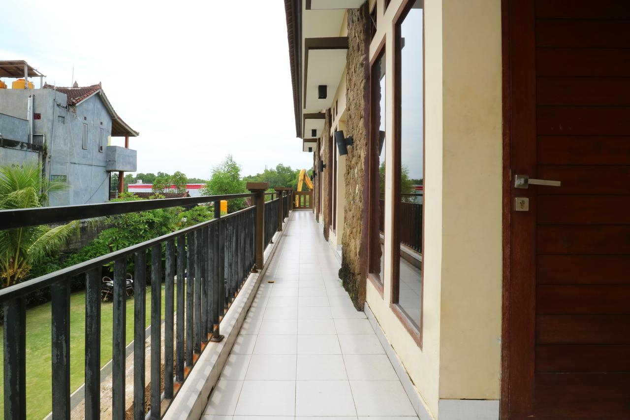 Hotel Pondok Jempiring Kuta Lombok Exterior foto