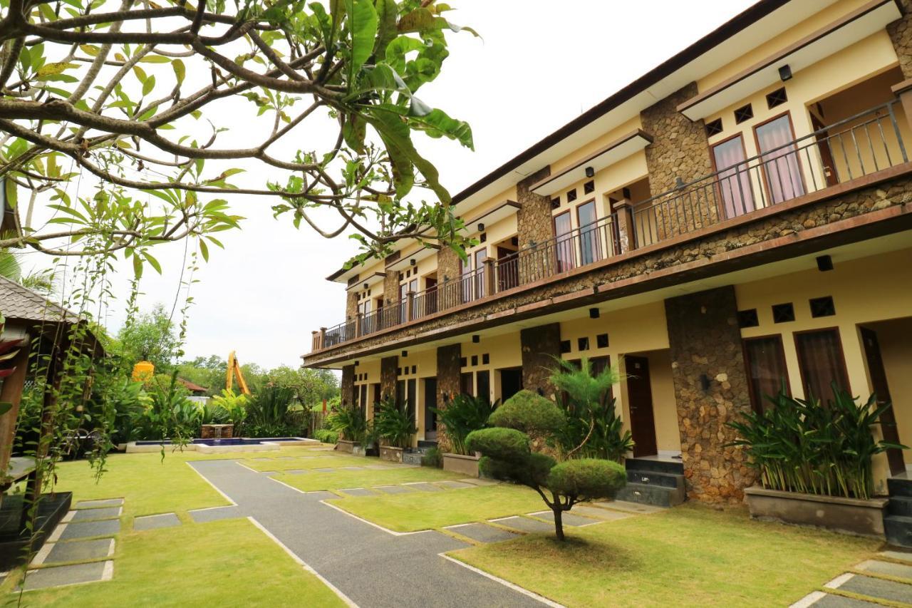 Hotel Pondok Jempiring Kuta Lombok Exterior foto